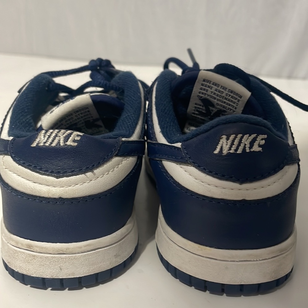 Nike Dunks - Picture 3 of 6